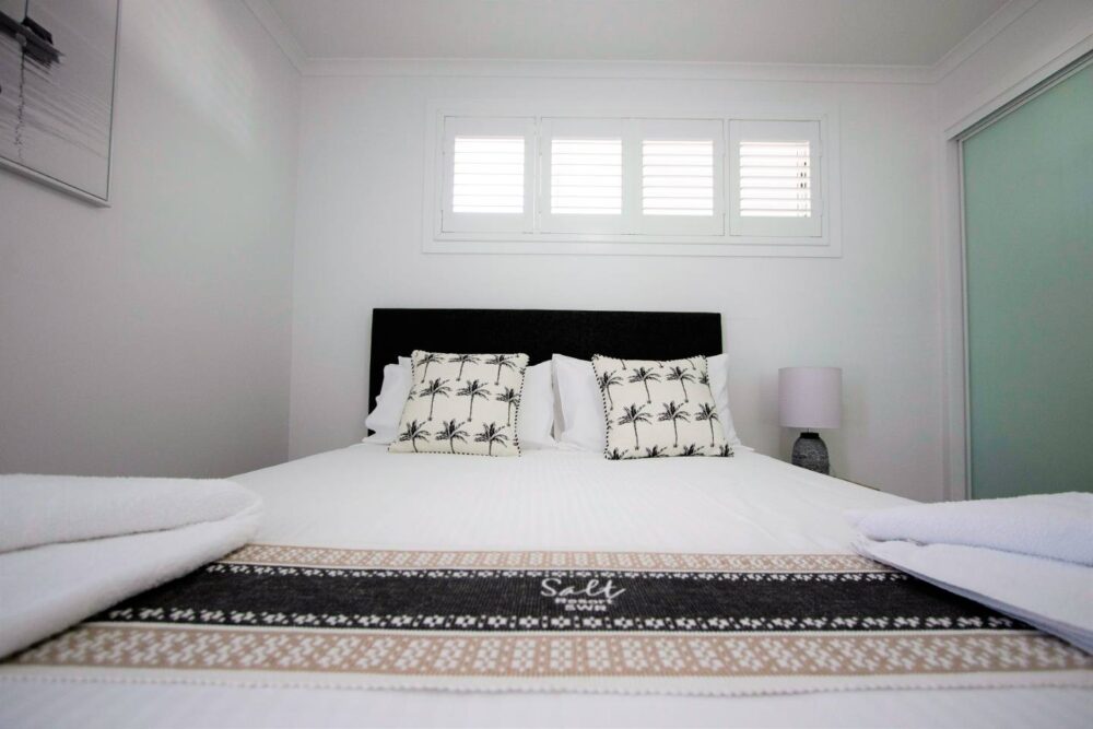 SALT-3bedroom-SWR-NSW-Bedroom-Travellarks