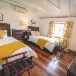 the-barracks-tocal-paterson-hunter-valley-accommodation-travellarks-hover-suite.